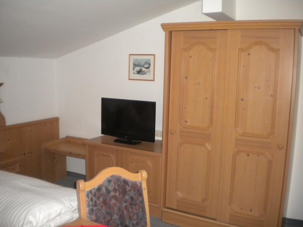 Pension Eder - Joker Card Included In Summer Saalbach-Hinterglemm Room photo